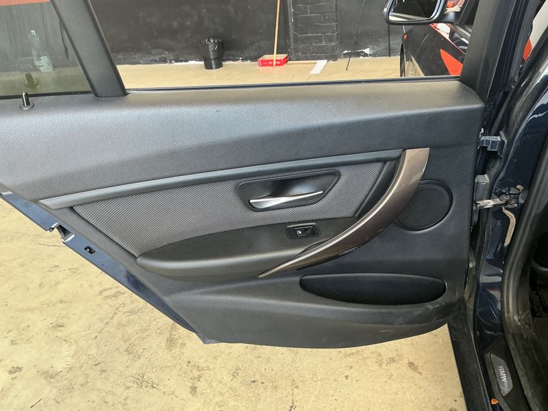 BMW 3er 316d 2014 – снимка 27