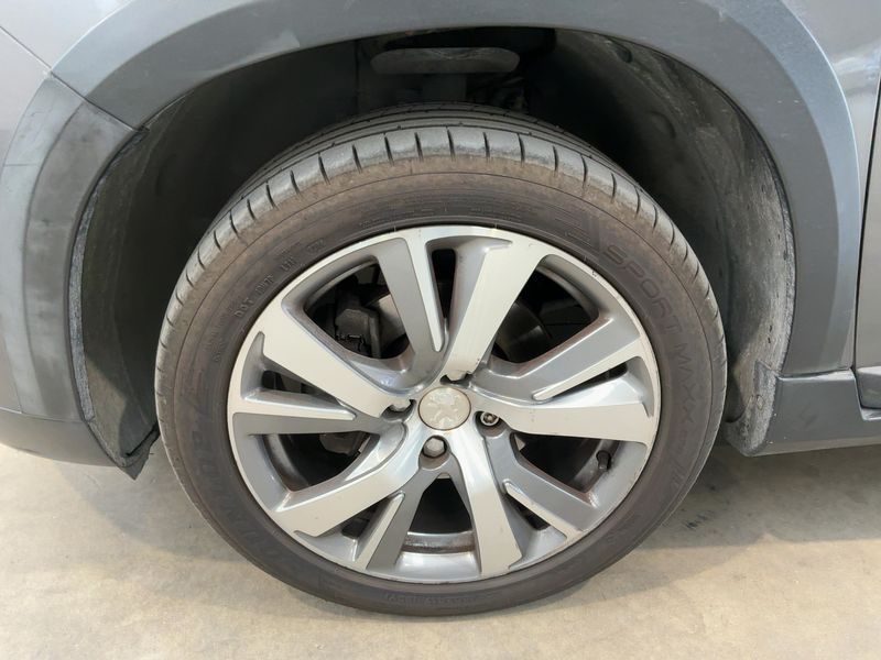 Peugeot 2008 1.6 Blue-HDi Crossway 2018 – снимка 3