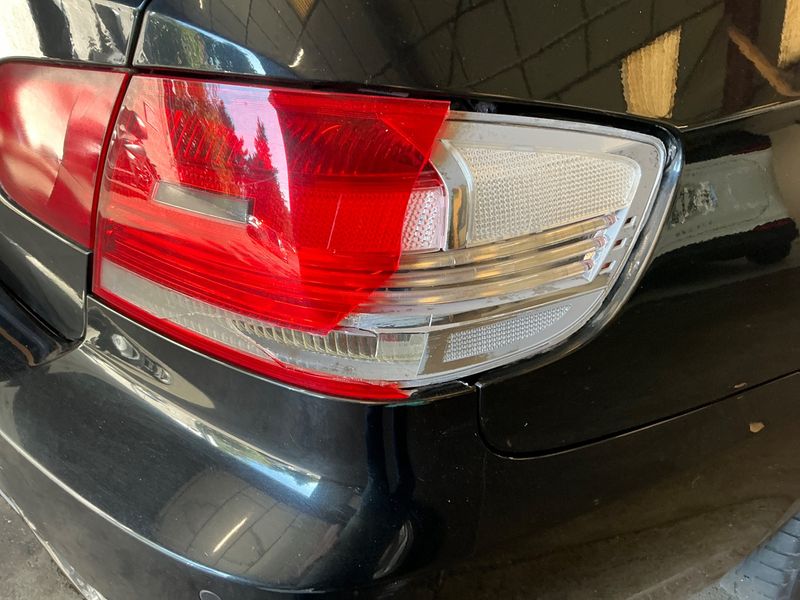 BMW 3er 325i 2008 – снимка 33