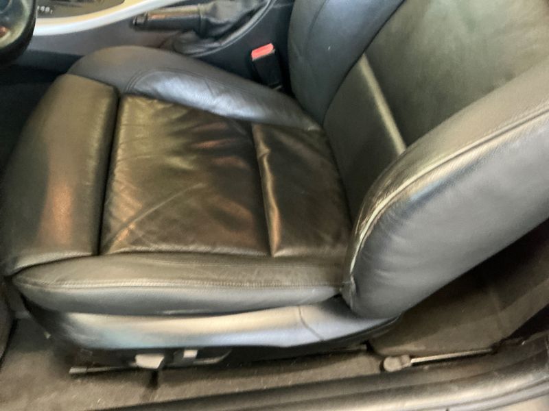 BMW 3er 325i 2008 – снимка 24