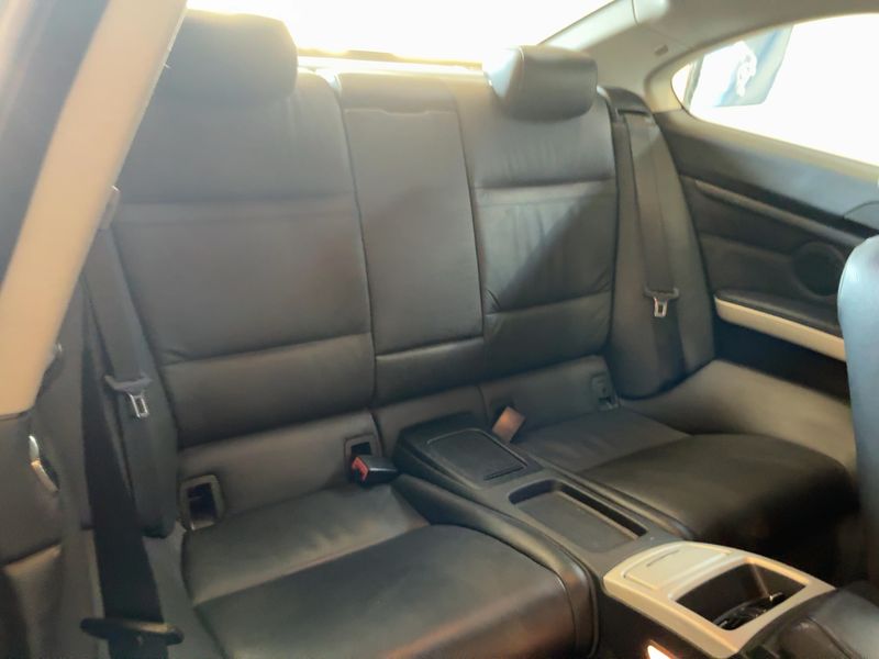 BMW 3er 325i 2008 – снимка 19