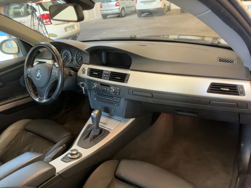 BMW 3er 325i 2008 – снимка 17