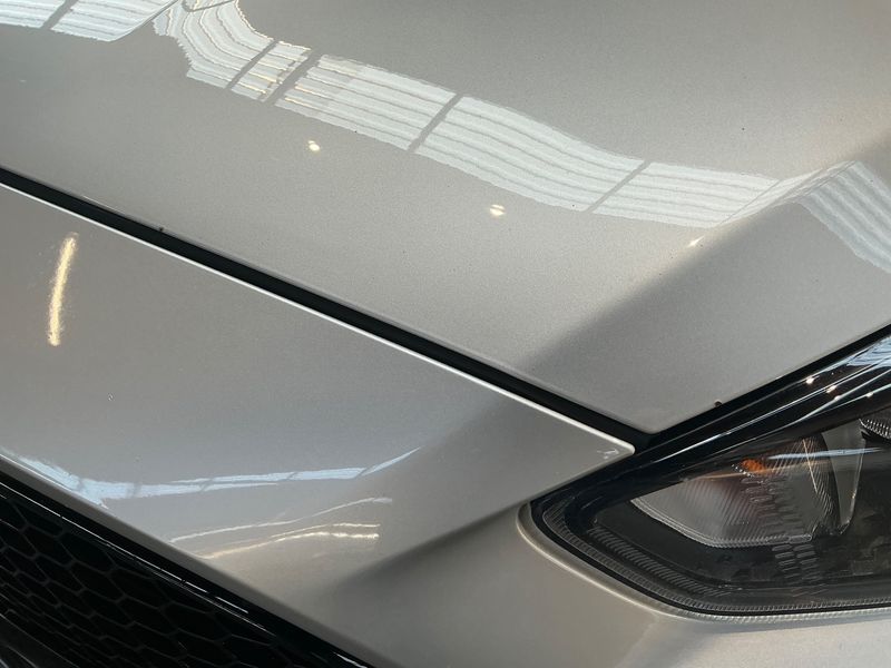 Ford Focus 2.0 EcoBoost ST 2017 – снимка 28