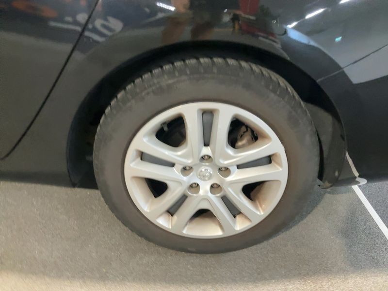 Opel Astra 1.2 Turbo Edition Start/Stop 2020 – снимка 17
