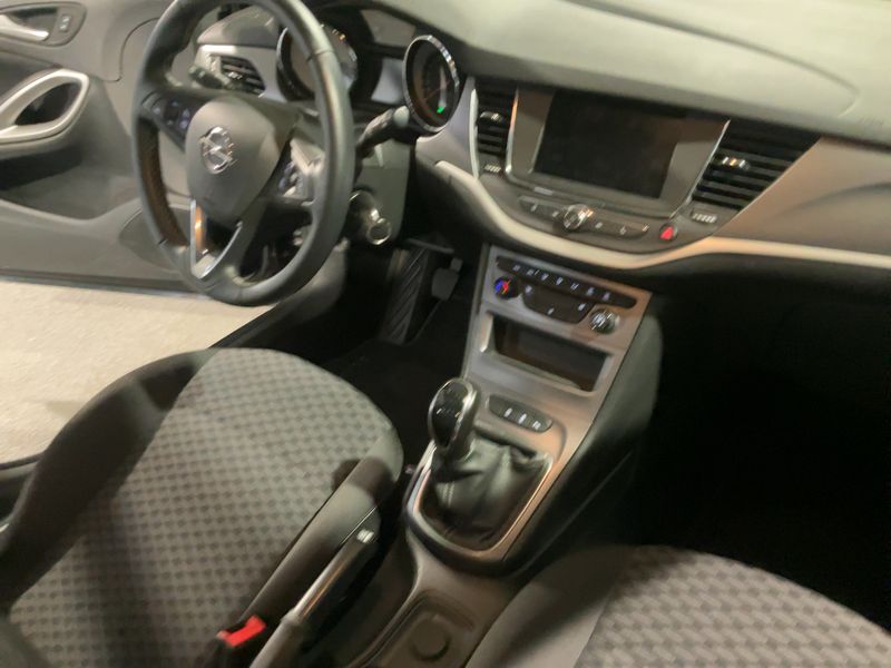 Opel Astra 1.2 Turbo Edition Start/Stop 2020 – снимка 12