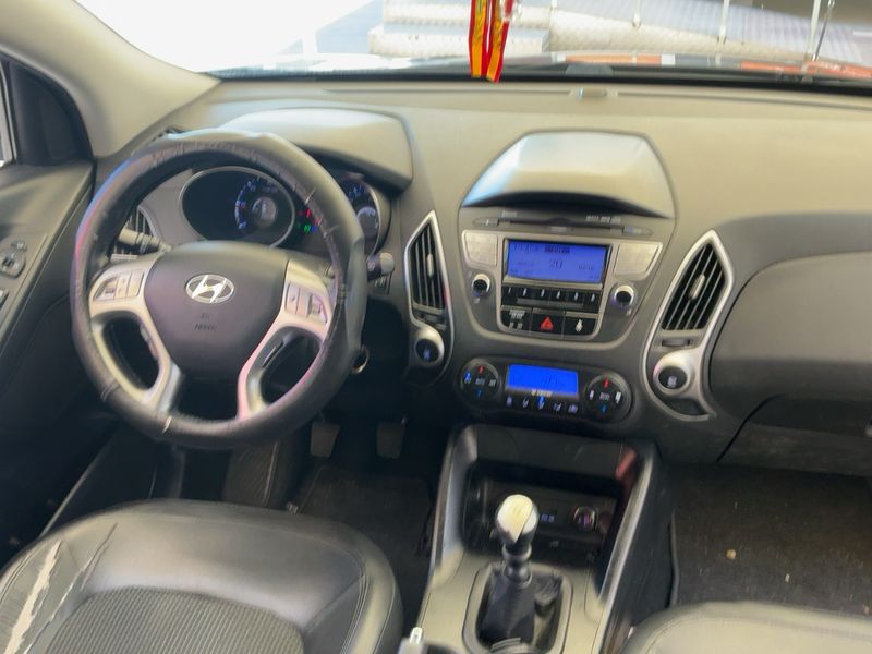 Hyundai ix35 1.7 CRDi Comfort 2WD 2011 – снимка 17