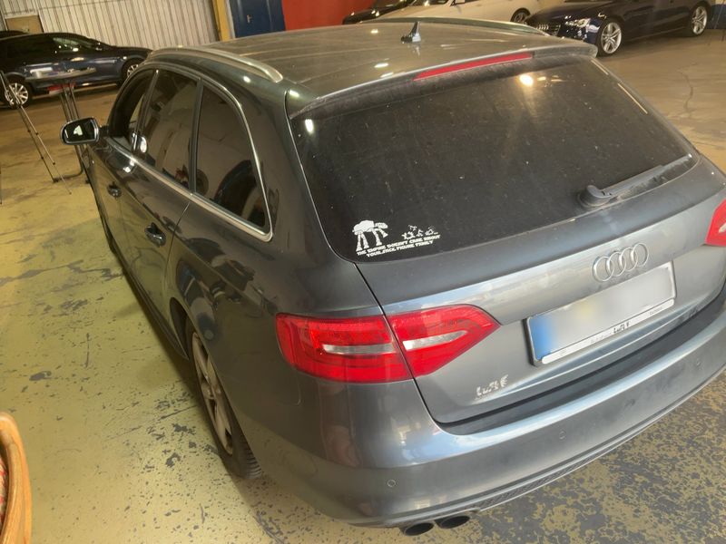 Audi A4 2.0 TDI S line Sportpaket plus 2012 – снимка 6