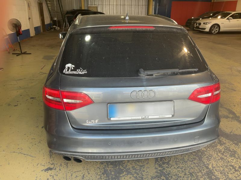 Audi A4 2.0 TDI S line Sportpaket plus 2012 – снимка 5