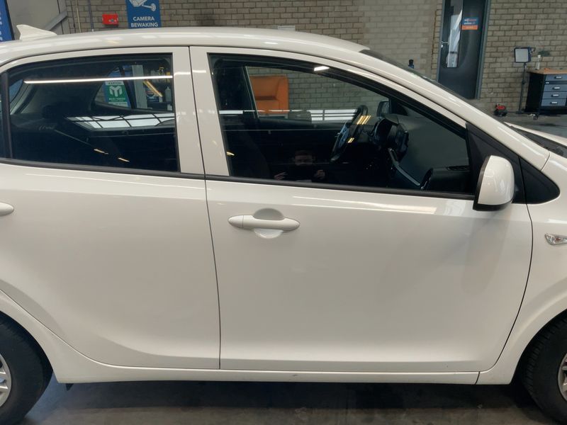Kia Picanto 1.0 City 2021 – снимка 10