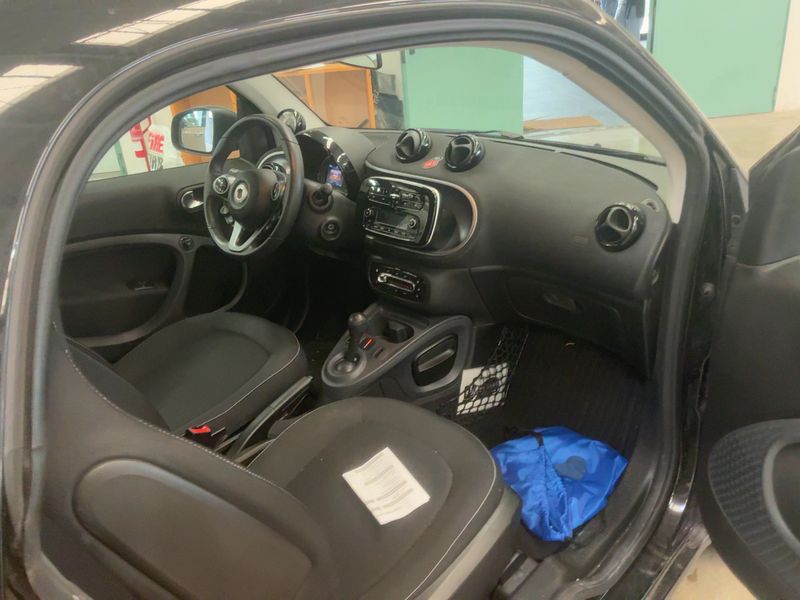 Smart fortwo electric drive 60 kW passion 2019 – снимка 17