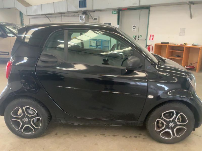 Smart fortwo electric drive 60 kW passion 2019 – снимка 10