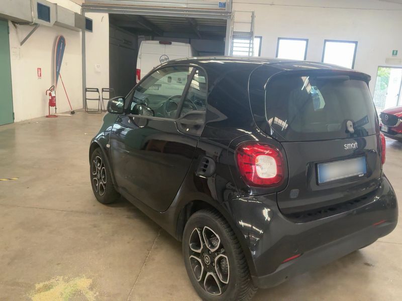 Smart fortwo electric drive 60 kW passion 2019 – снимка 6