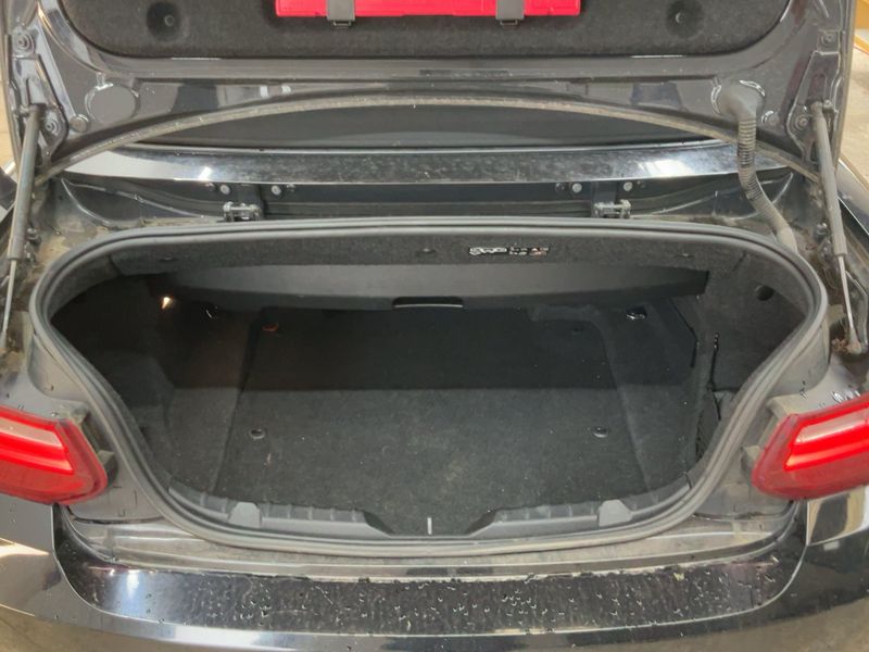 BMW 2er 220i Sport Line 2015 – снимка 15