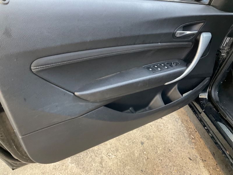 BMW 2er 220i Sport Line 2015 – снимка 32