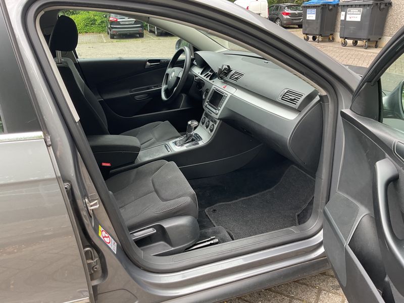 Volkswagen Passat 2.0 TDI Individual Chrom 2007 – снимка 3