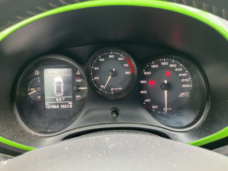 Seat Leon 2.0 TFSI Cupra R 2011 – снимка 19