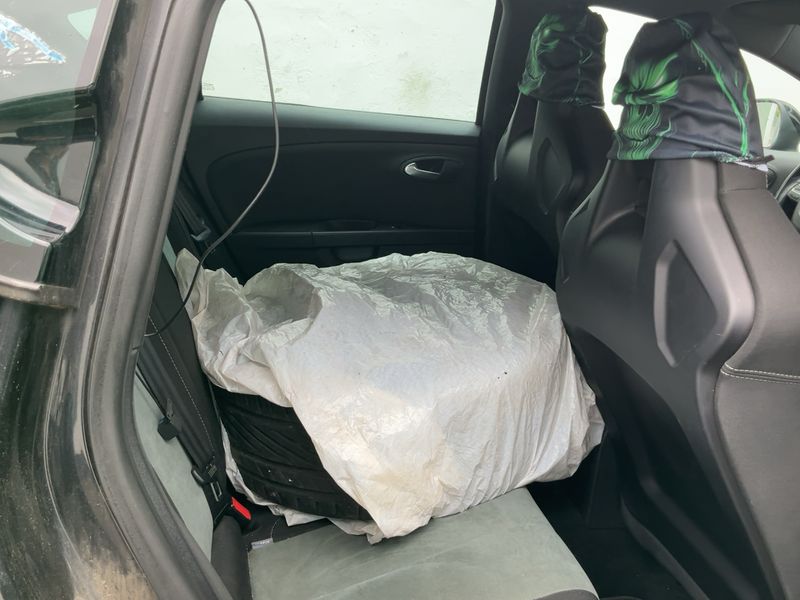 Seat Leon 2.0 TFSI Cupra R 2011 – снимка 20