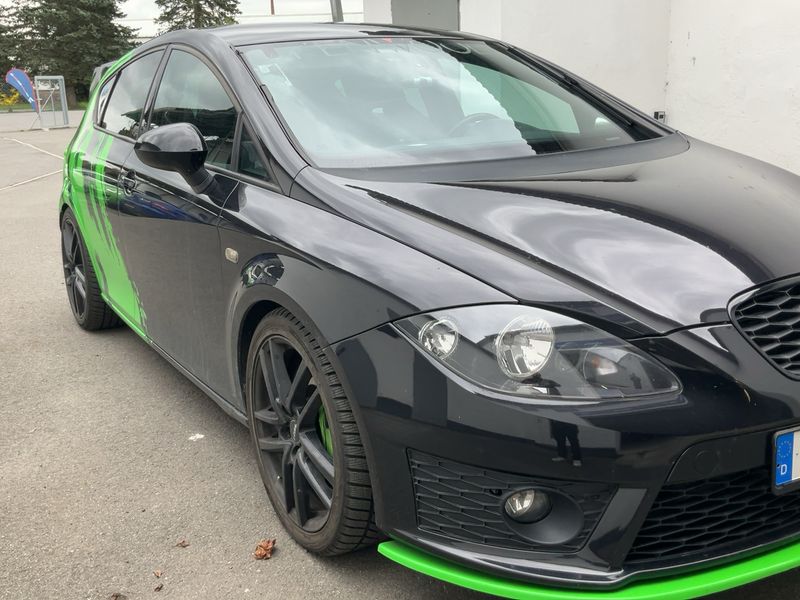 Seat Leon 2.0 TFSI Cupra R 2011 – снимка 12
