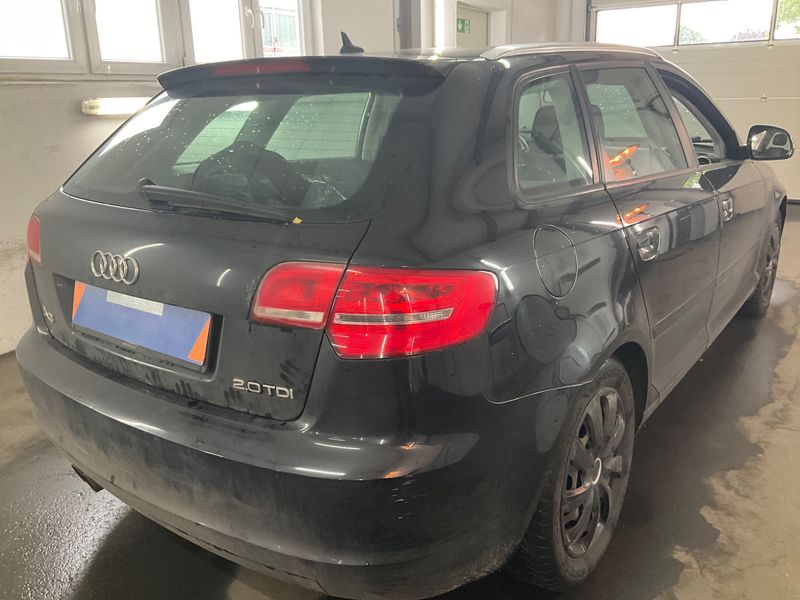 Audi A3 Sportback 2.0 TDI Ambition 2008 – снимка 2