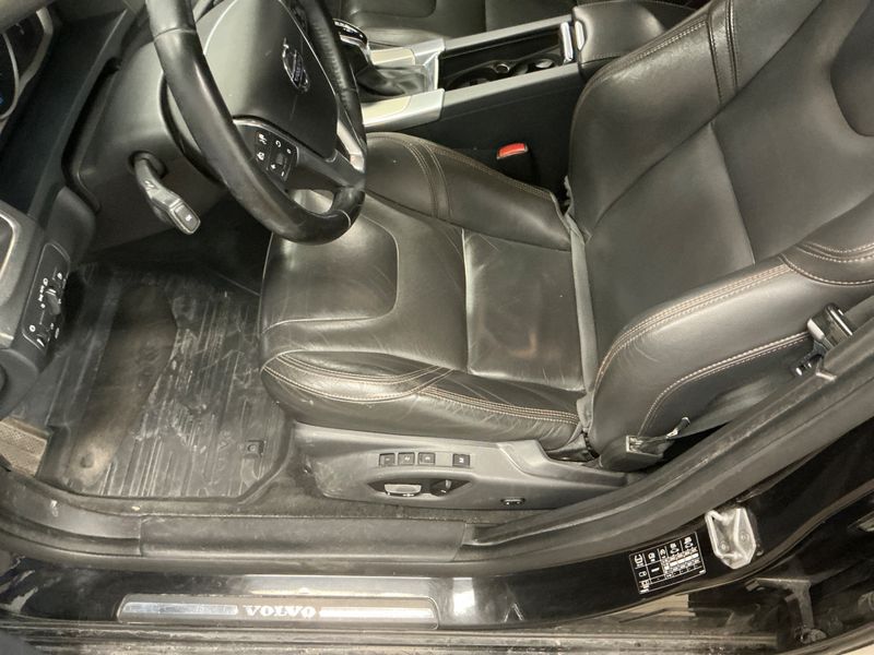 Volvo V60 Cross Country 2.4 D4 Summum AWD 2015 – снимка 24