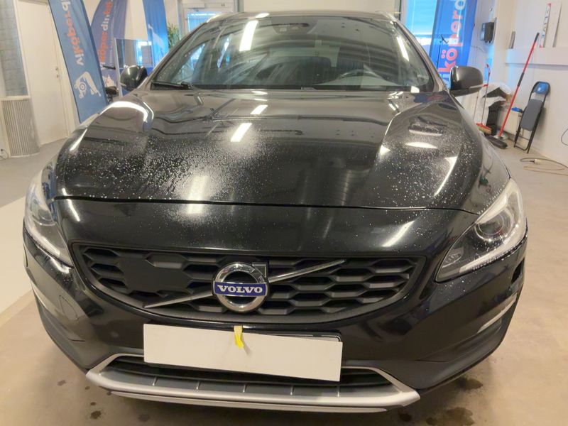 Volvo V60 Cross Country 2.4 D4 Summum AWD 2015 – снимка 14