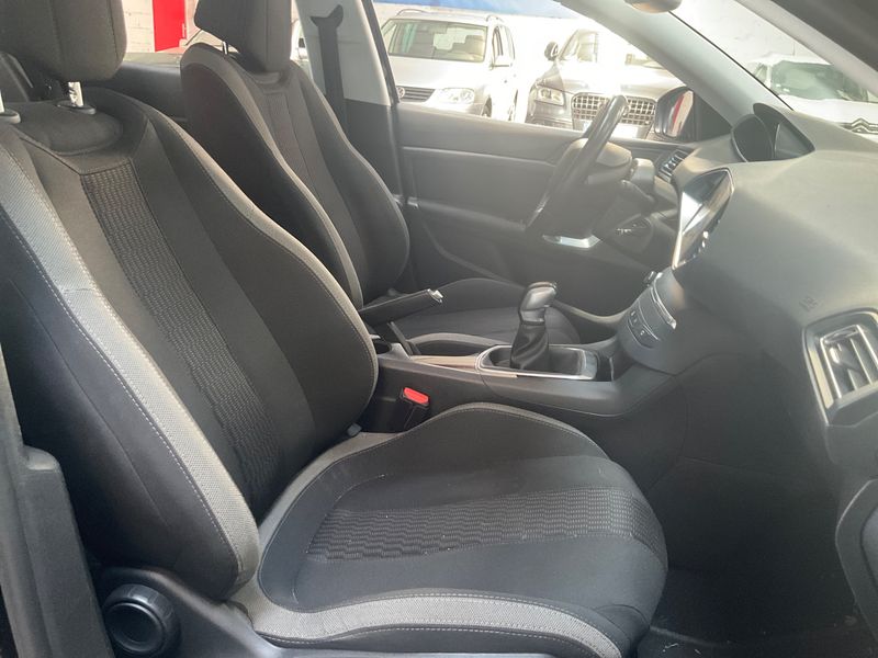 Peugeot 308 1.2 e-THP Style 2016 – снимка 3