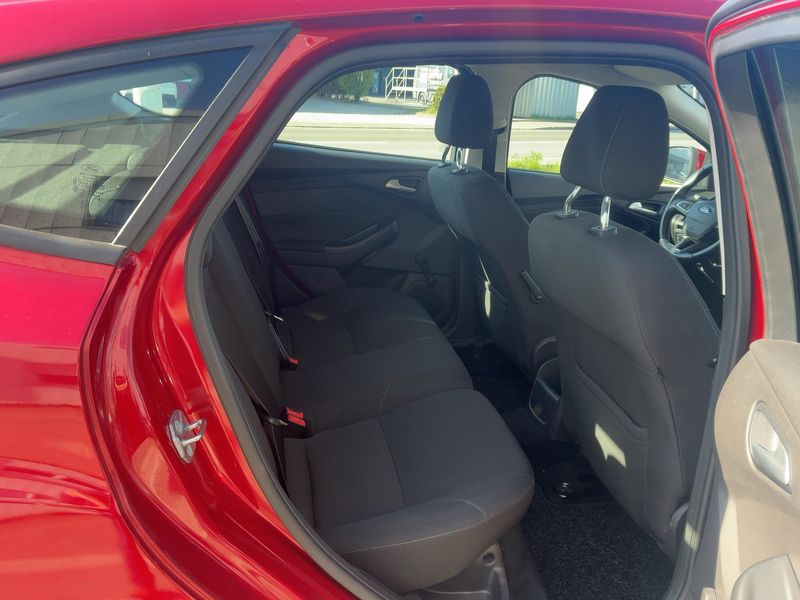 Ford Focus 1.0 EcoBoost Trend 2015 – снимка 20