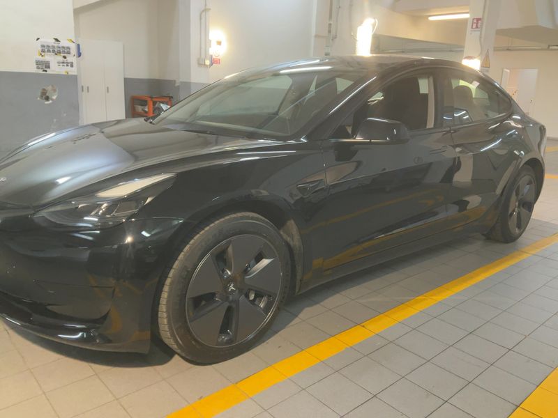 Tesla Model 3 Standard Range 2023 – снимка 2