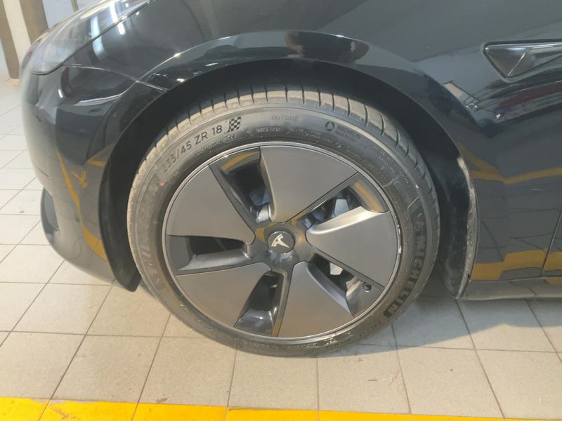 Tesla Model 3 Standard Range 2023 – снимка 3