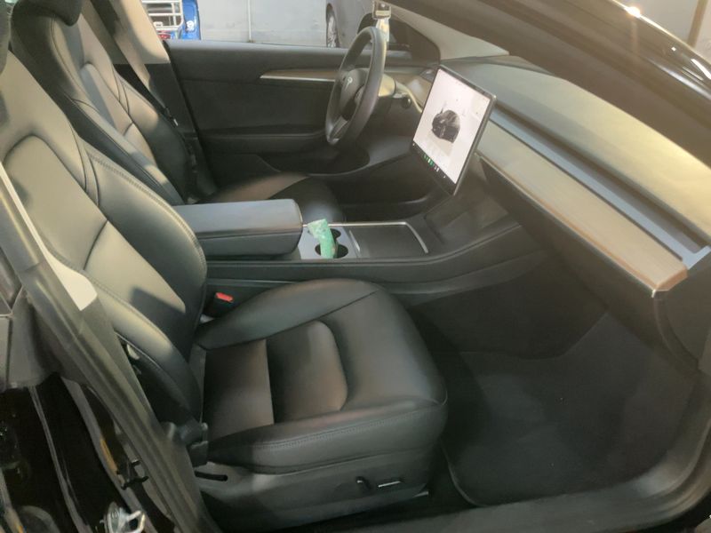 Tesla Model 3 Standard Range 2023 – снимка 16