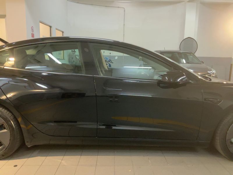 Tesla Model 3 Standard Range 2023 – снимка 10