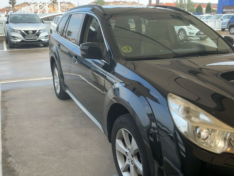 Subaru Legacy 2.0 Diesel Outback Executive 2014 – снимка 12
