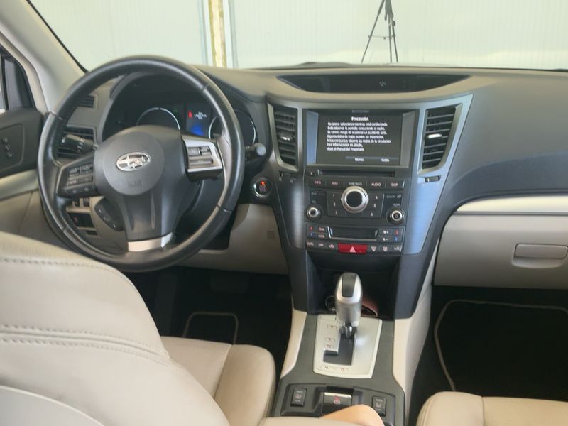 Subaru Legacy 2.0 Diesel Outback Executive 2014 – снимка 17
