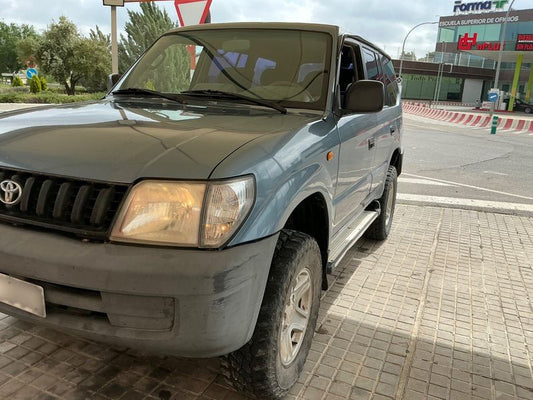 Toyota Land Cruiser 3.0 Turbodiesel GX 1999 – снимка 2