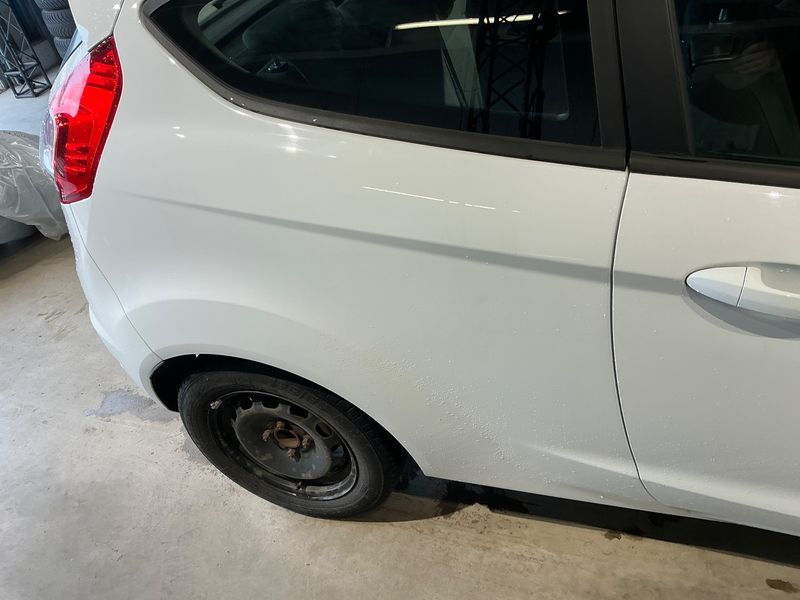 Ford Fiesta 1.25 Trend 2015 – снимка 23