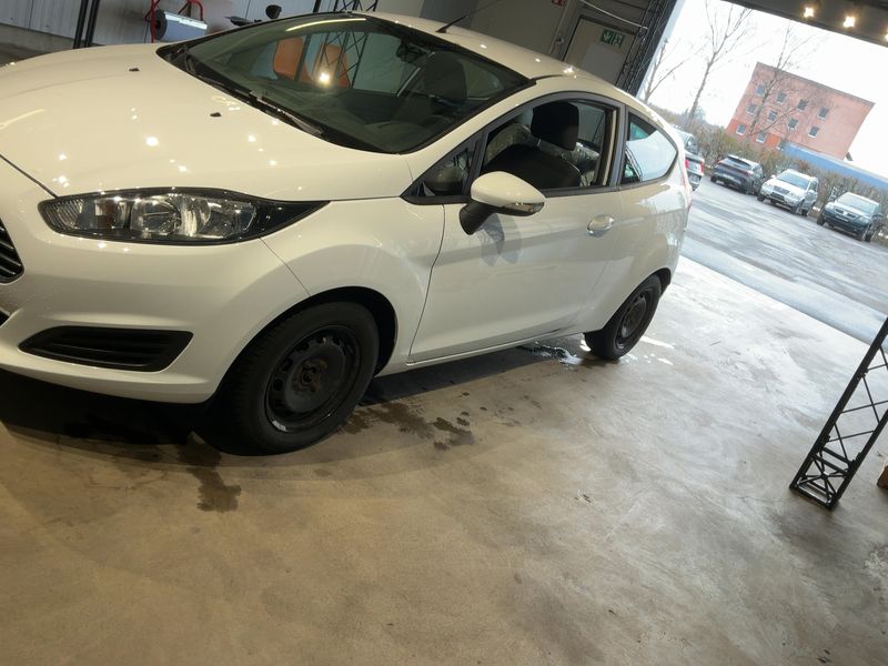 Ford Fiesta 1.25 Trend 2015 – снимка 2