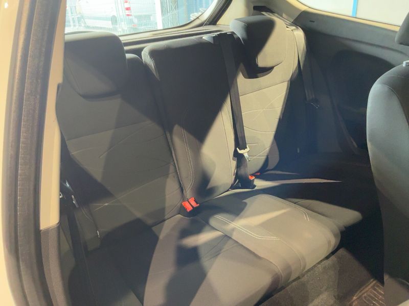Ford Fiesta 1.25 Trend 2015 – снимка 20