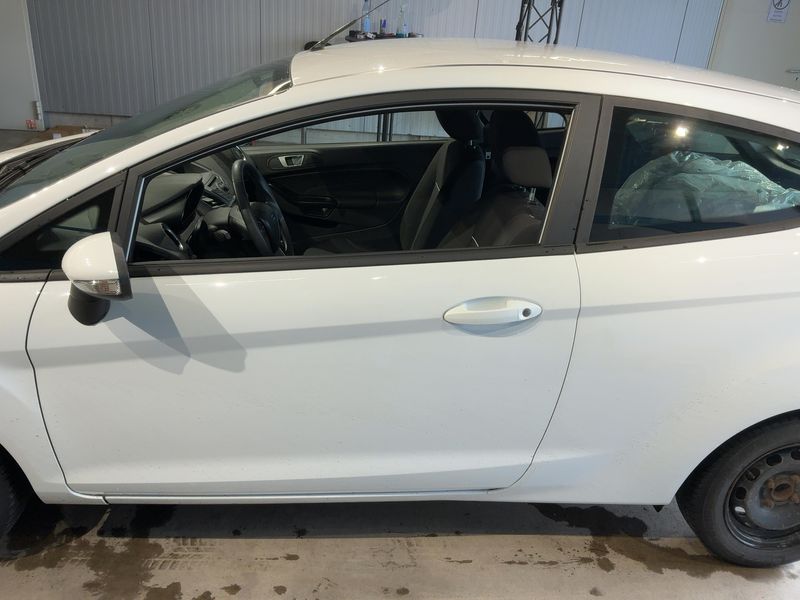 Ford Fiesta 1.25 Trend 2015 – снимка 4