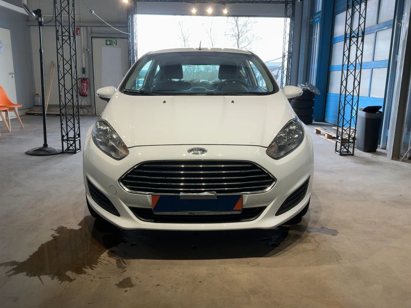 Ford Fiesta 1.25 Trend 2015 – снимка 14