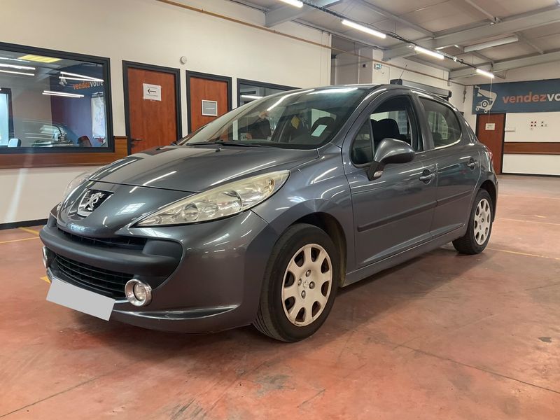 Peugeot 207 1.4 HDi Premium 2008 – снимка 1