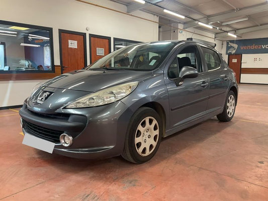 Peugeot 207 1.4 HDi Premium 2008 – снимка 1