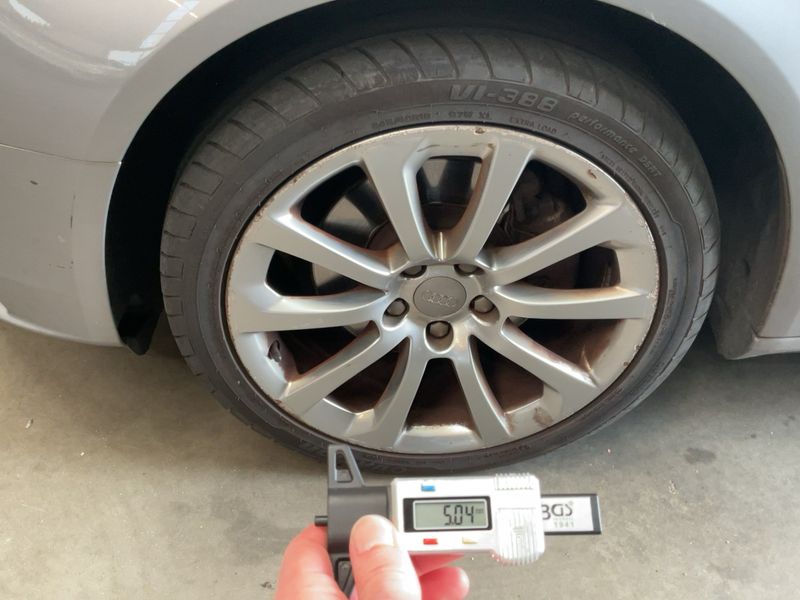 Audi A4 1.8 TFSI Attraction 2015 – снимка 3