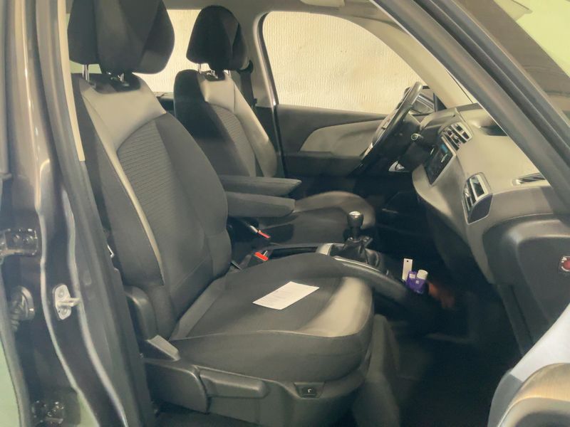 Citroen C4 Grand Picasso 1.2 e-THP Shine 2017 – снимка 16