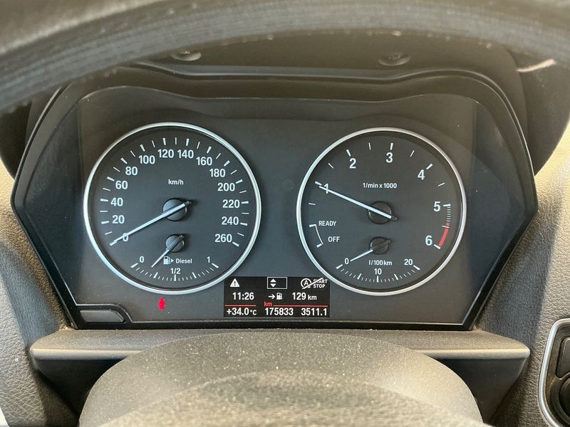 BMW 1er 116d Advantage 2016 – снимка 18
