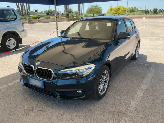 BMW 1er 116d Advantage 2016 – снимка 1