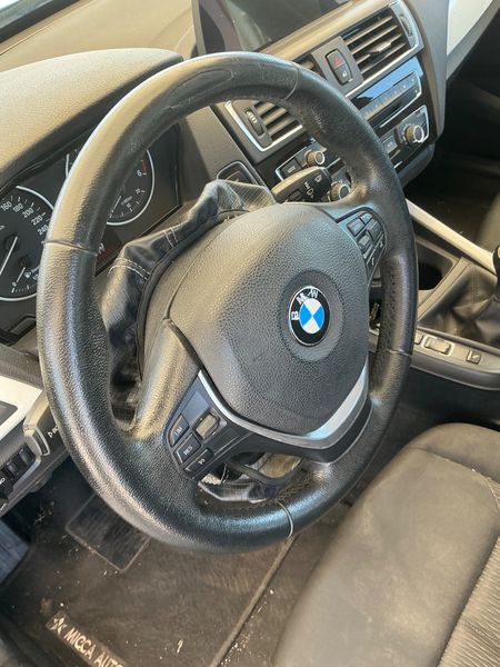 BMW 1er 116d Advantage 2016 – снимка на щета 38
