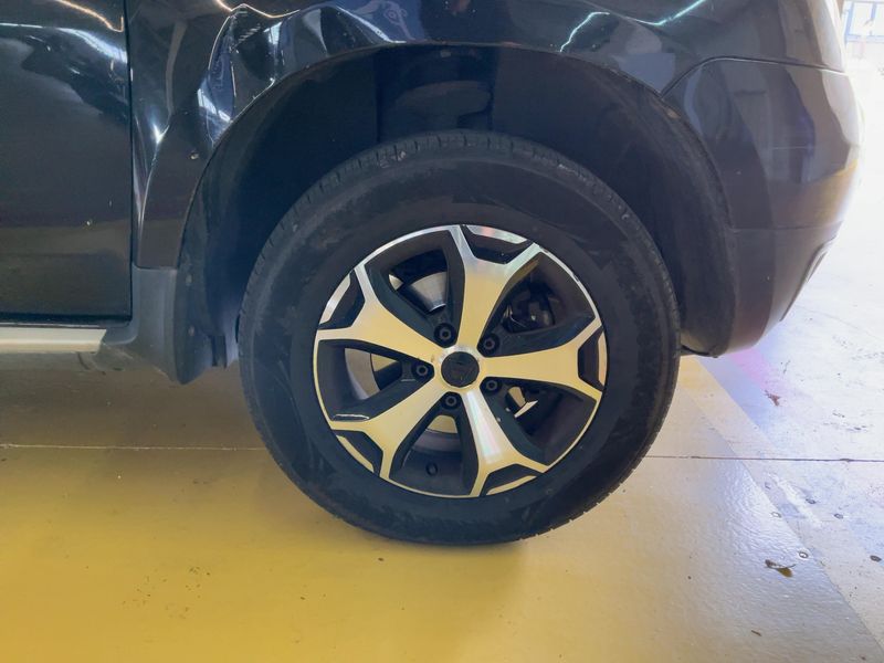 Dacia Duster 1.5 dCi Lauréate Plus 4x2 2013 – снимка 11