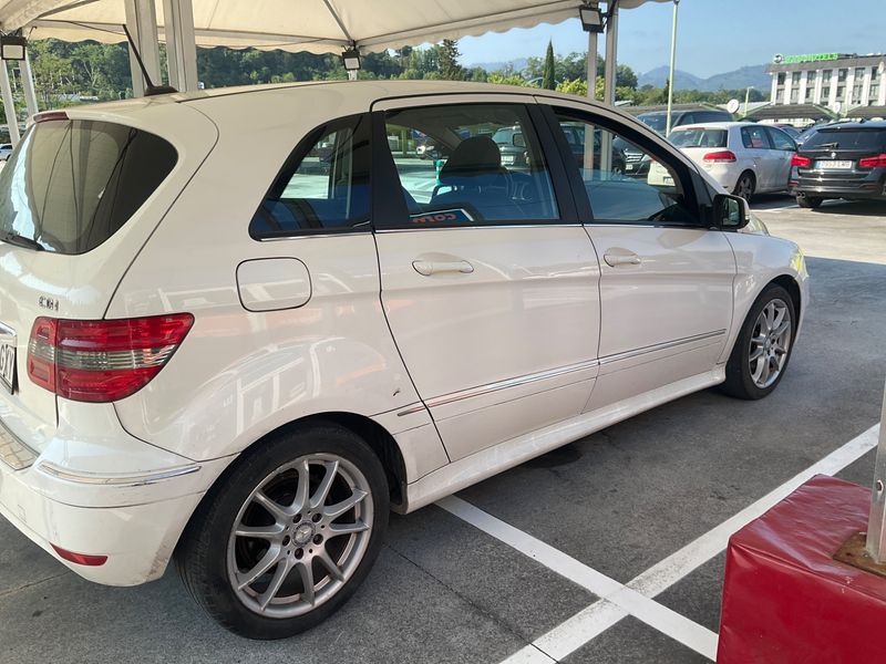 Mercedes-Benz B-Klasse B 180 CDI 2010 – снимка 2