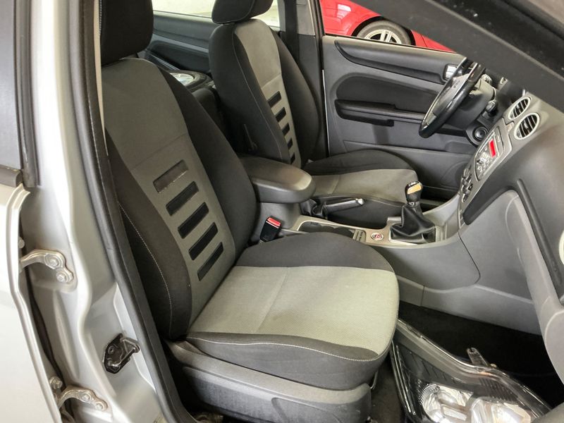 Ford Focus 1.6 Sport 2009 – снимка 3