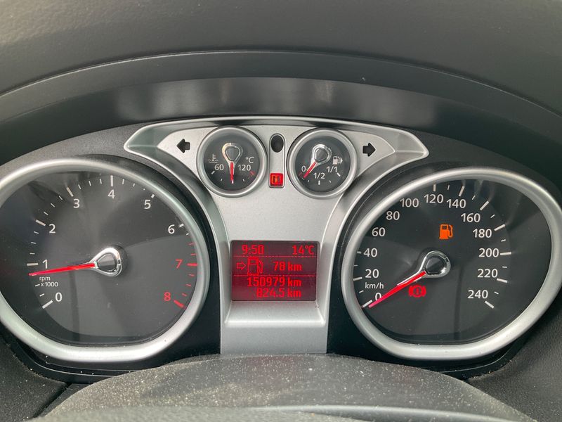 Ford Focus 1.6 Sport 2009 – снимка 4